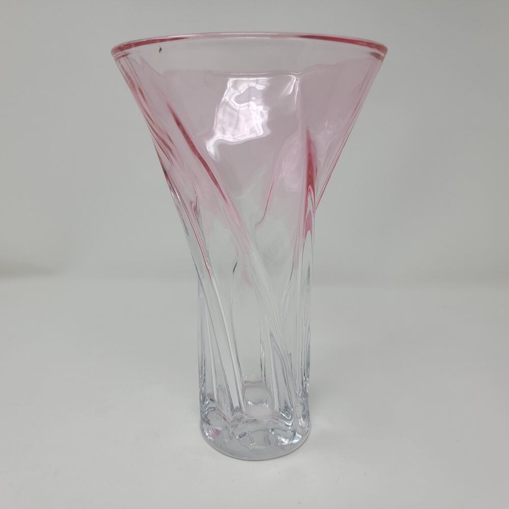 Vintage VTG Spiral Swirl Pattern Pink Ambre Flower Vase